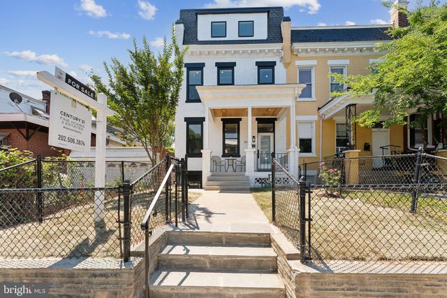 $810,000 | 414 Luray Place Northwest, Unit 2, Washington, DC 20010