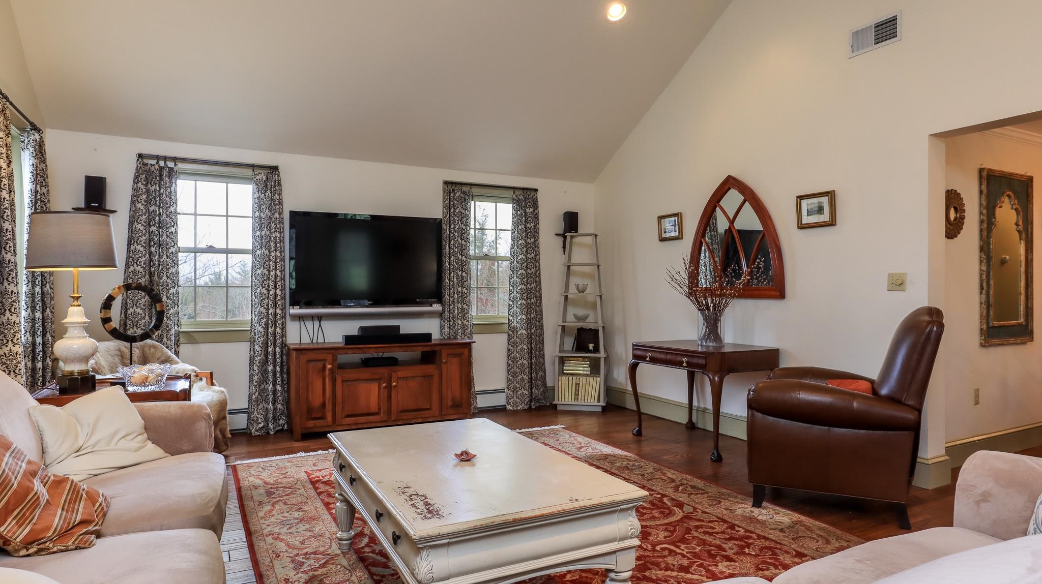 26 Hope Hill Road Derry, NH 03038 - Photo 13 of 35 Gallery Image 13