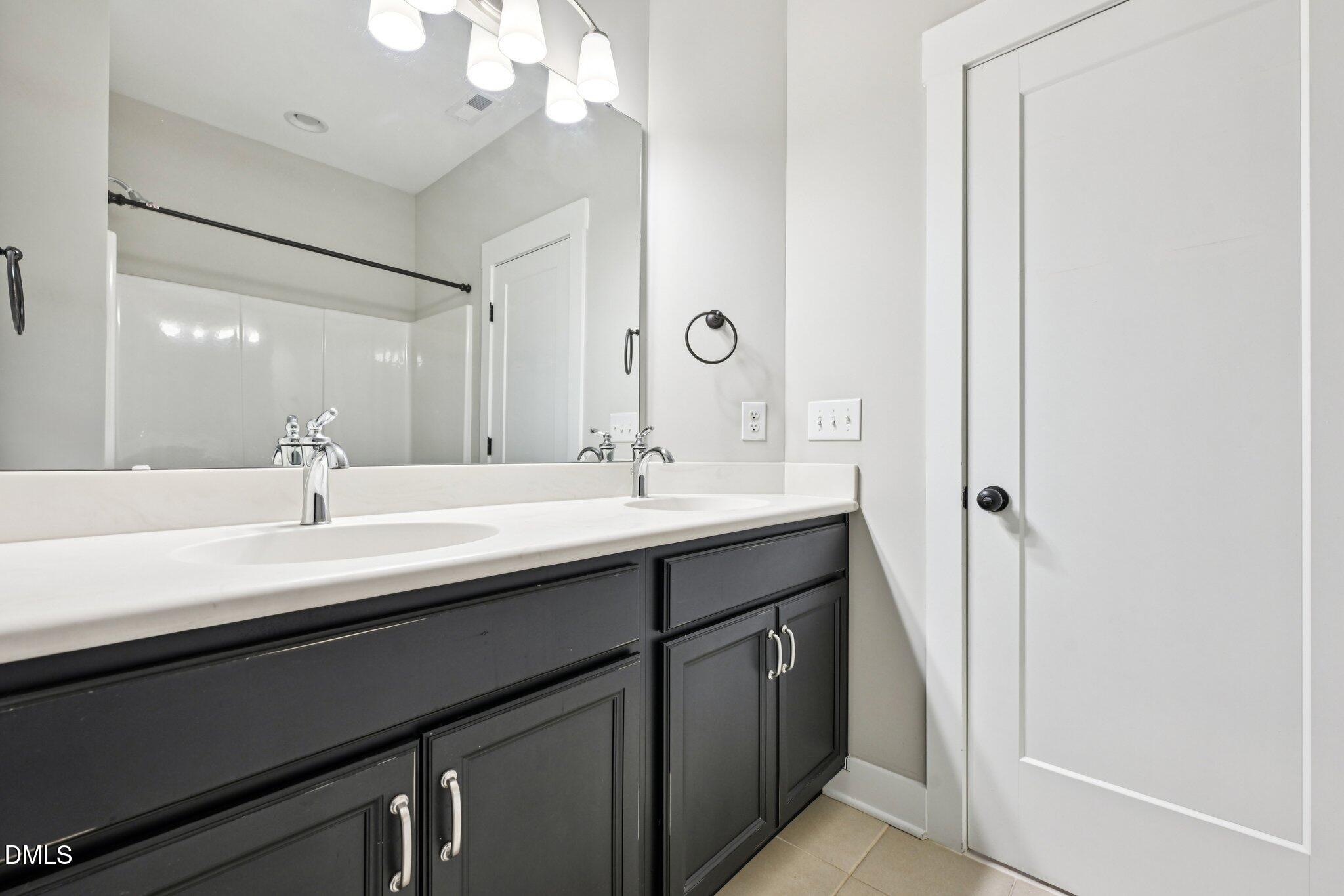 182 Cardinal Ridge Road Chapel Hill, NC 27516 - Photo 35 of 50 35-web-or-mls-Cardinal Ridge Rd-S3012-03