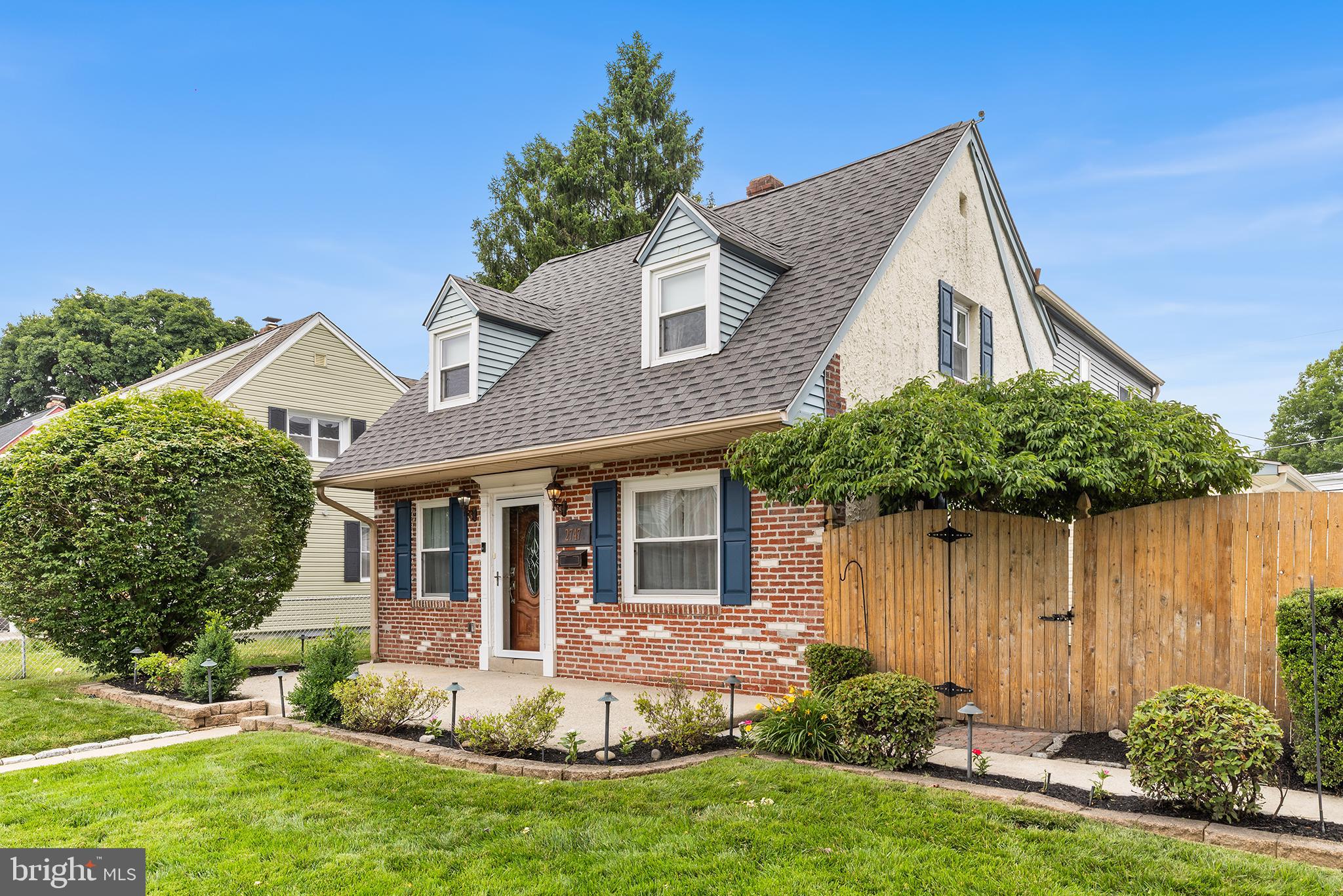 2747 Springhill Road Secane, PA 19018 - Photo 2 of 40 Front of house