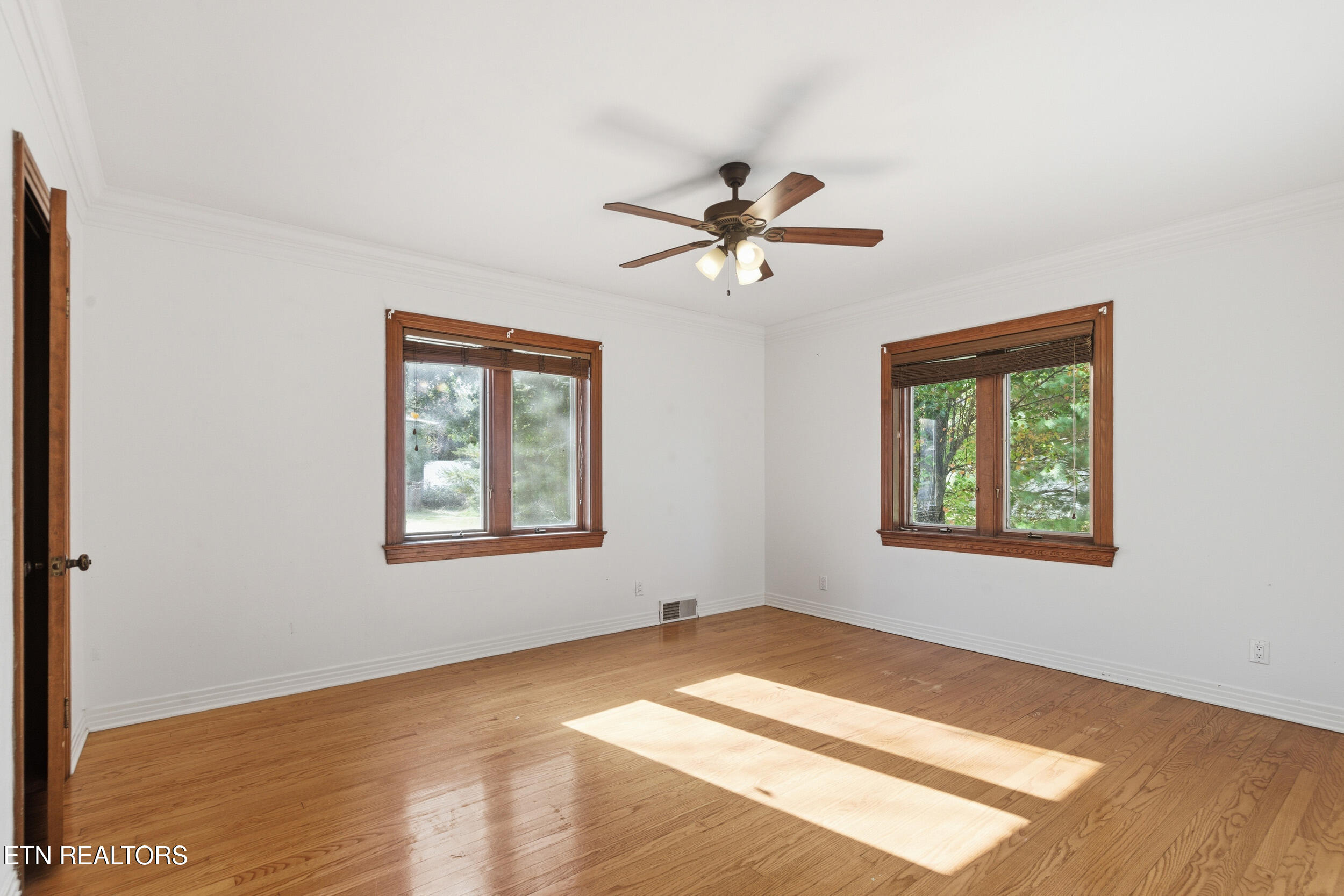 2731 Asbury Road Knoxville, TN 37914 - Photo 20 of 26 33_068