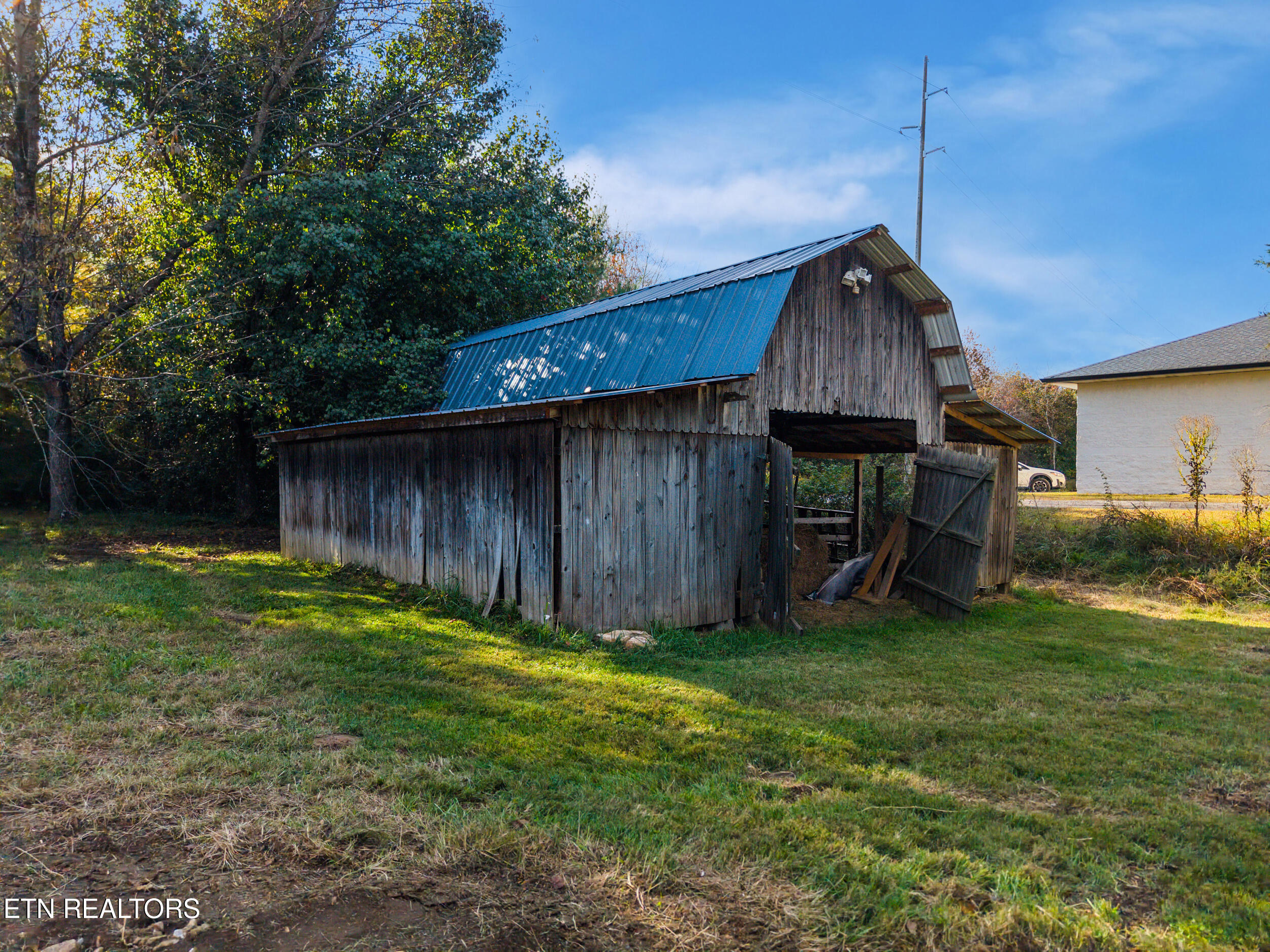 2731 Asbury Road Knoxville, TN 37914 - Photo 5 of 26 8_008