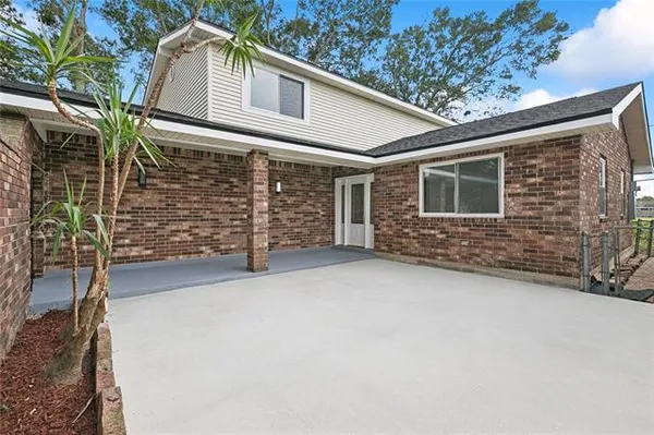 $305,000 | 2620 Jupiter Street, Harvey, LA 70058