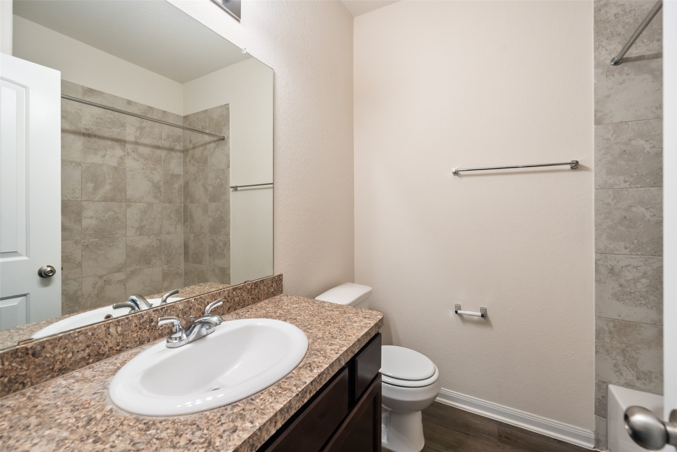 3626 Karissa Road Conroe, TX 77306 - Photo 24 of 34 Secondary bath