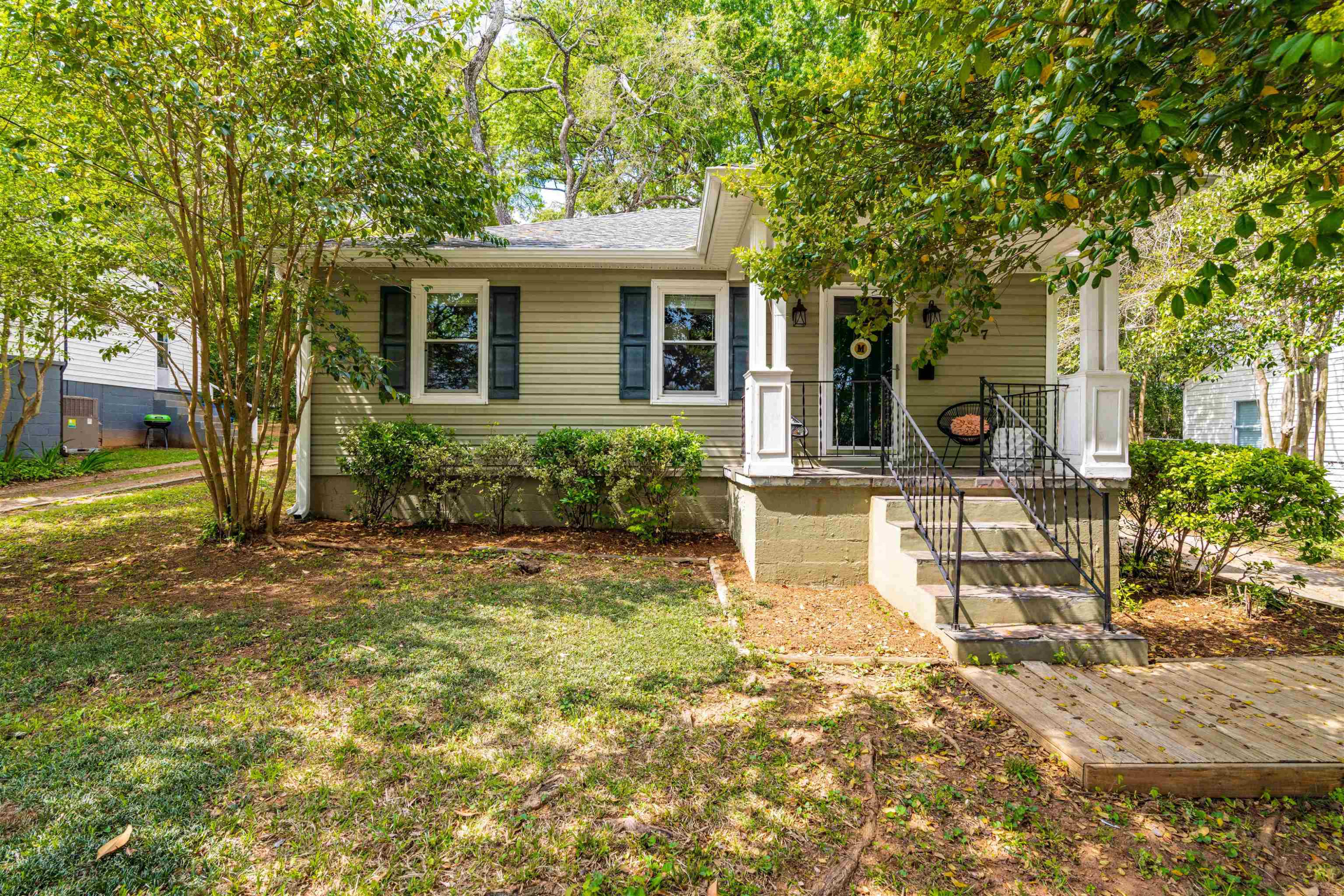 2027 Wake Forest Road Raleigh, NC 27608 - Photo 3 of 27 Photo 3