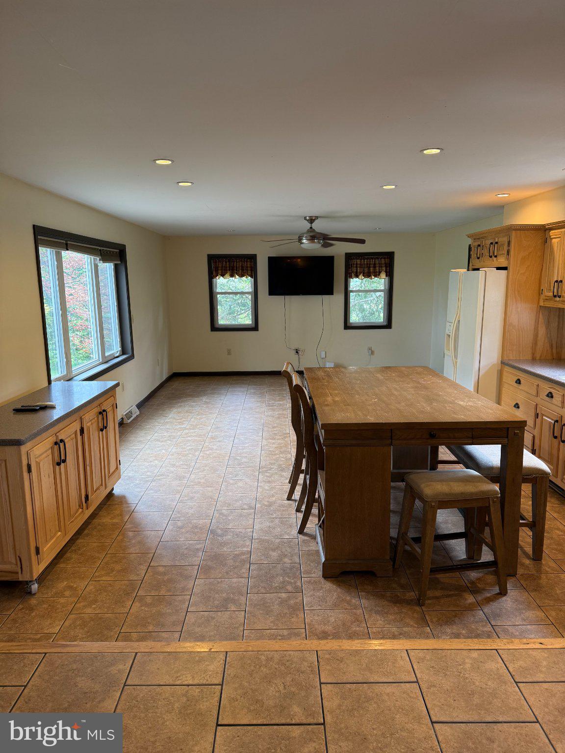 301 Ebenezer Road Lebanon, PA 17046 - Photo 9 of 37 Spacious kitchen with natural light.