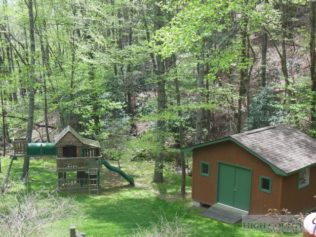 661 Rich Mountain Road Sparta, NC 28675 - Photo 21 of 31 Gallery Image 21