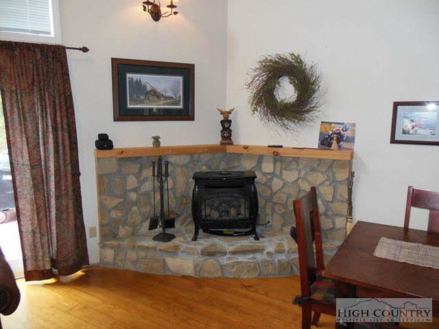 661 Rich Mountain Road Sparta, NC 28675 - Photo 30 of 31 Gallery Image 30