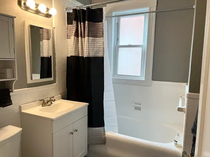 $2,900 | 31 Cutler Street, Unit 1, Winthrop, MA 02152