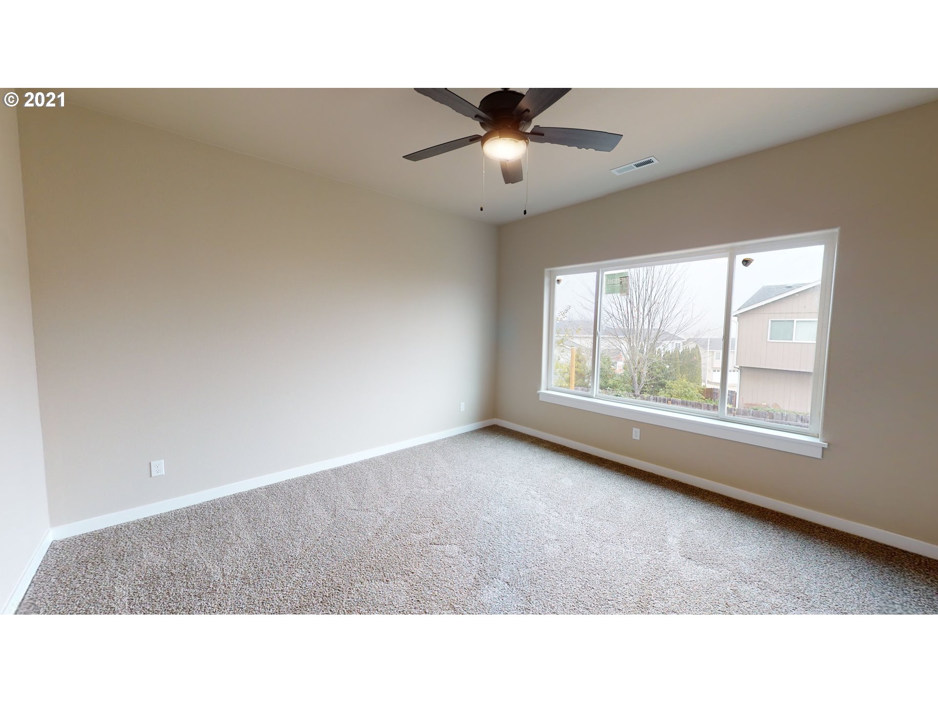 340 Northeast Rose Ridge Drive Winston, OR 97496 - Photo 16 of 30 Gallery Image 16