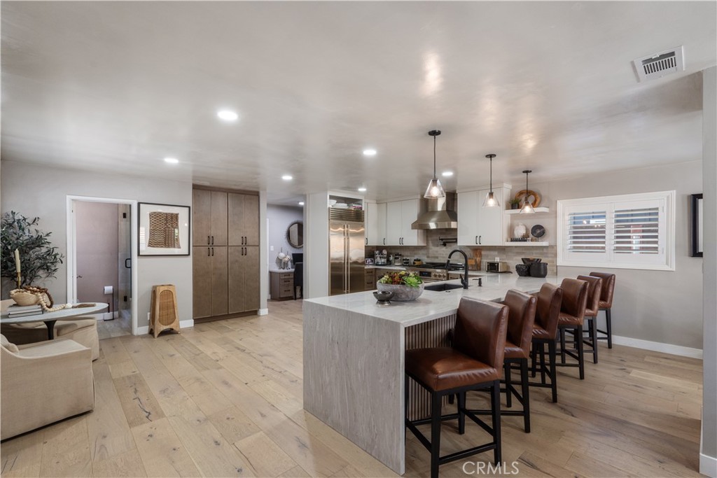 1611 North Greenbrier Road Long Beach, CA 90815 - Photo 8 of 20 Gallery Image 8