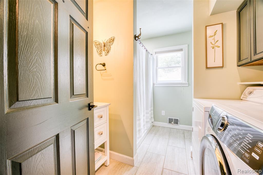 7700 Chamberlin Road Dexter, MI 48130 - Photo 20 of 57
