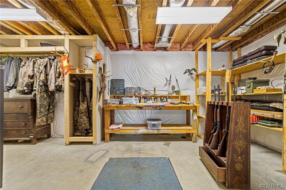 15163 Rice Road Beaverdam, VA 23015 - Photo 27 of 50 a view of walk in closet with clothes