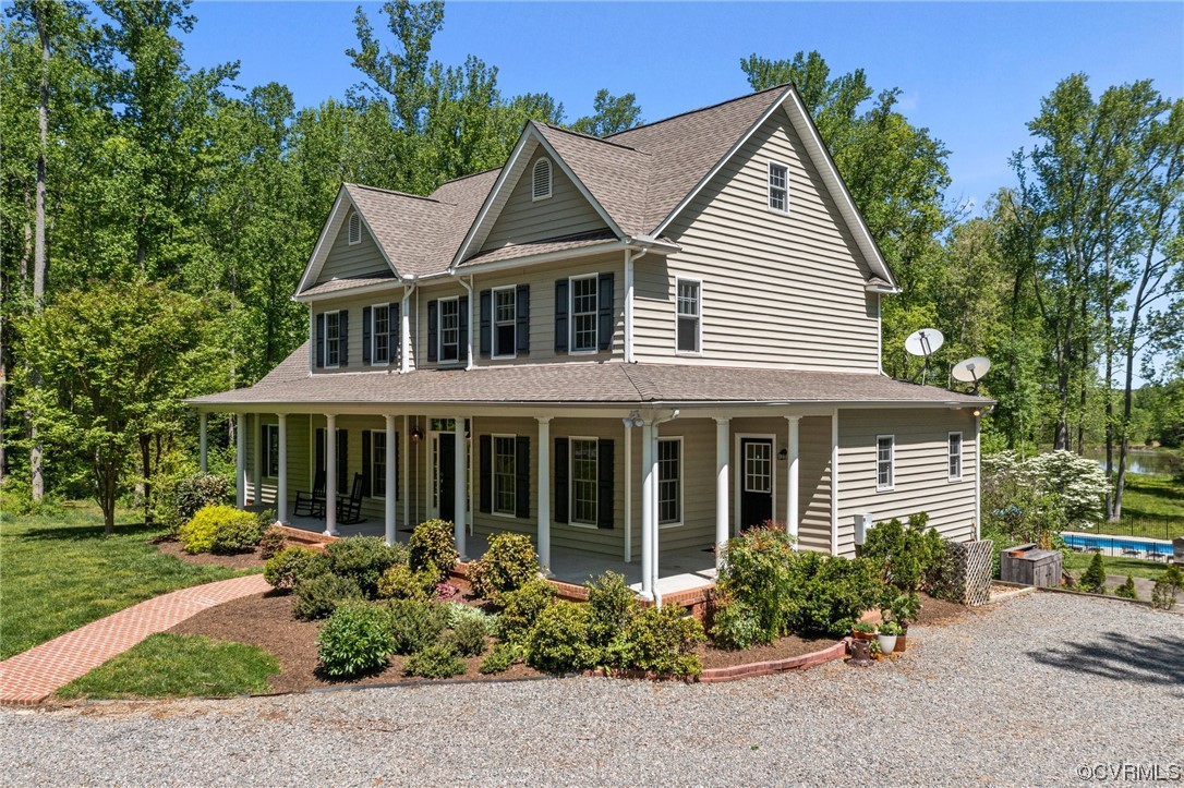 15163 Rice Road Beaverdam, VA 23015 - Photo 3 of 50 front view of a house with a yard