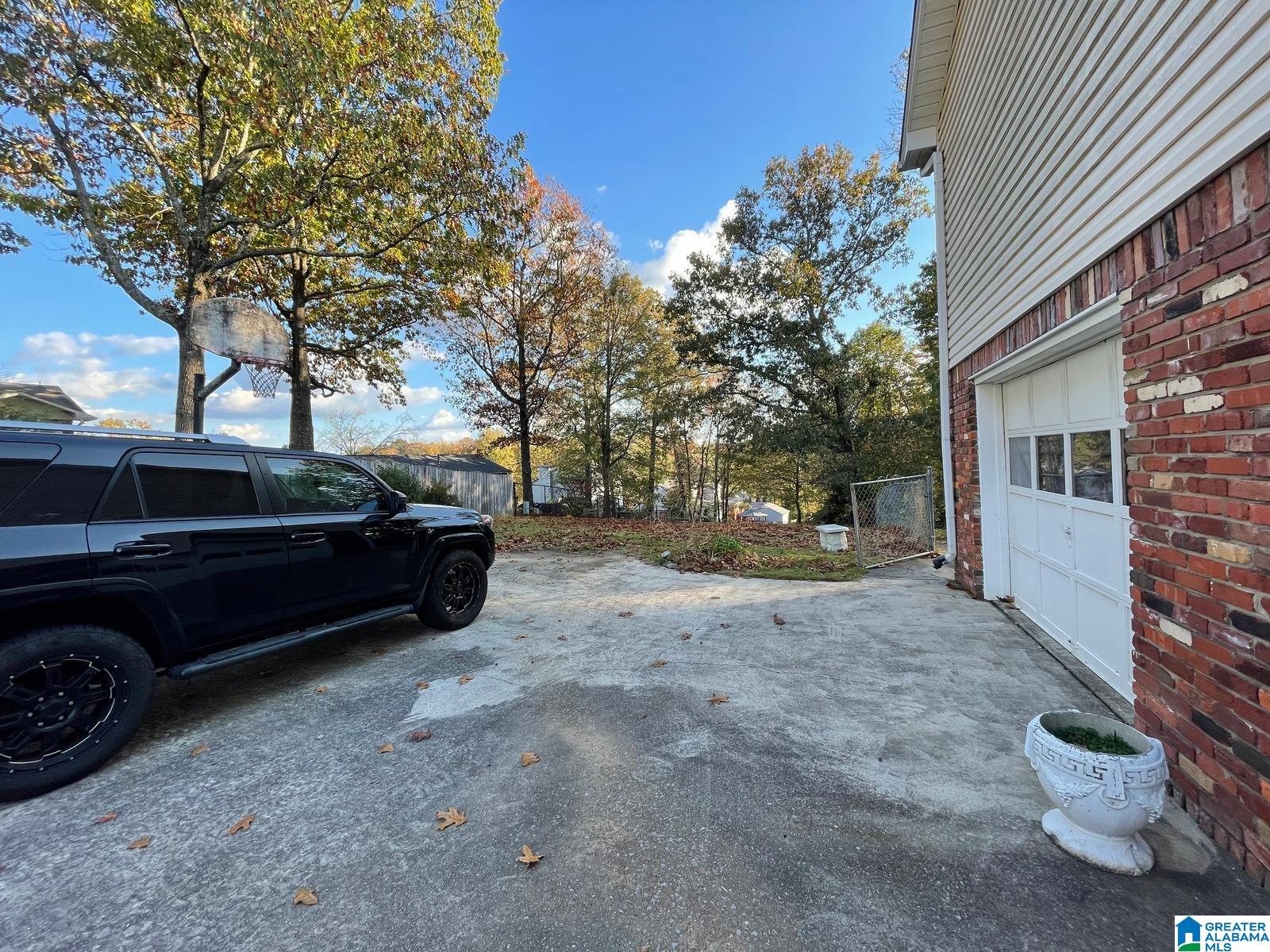 1760 Winewood Road Birmingham, AL 35215 - Photo 6 of 30