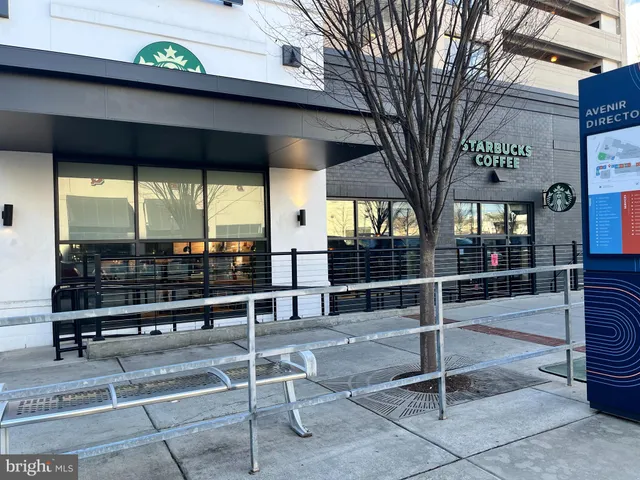 $2,350 | 2700 Bellforest Court, Unit 310, Vienna, VA 22180