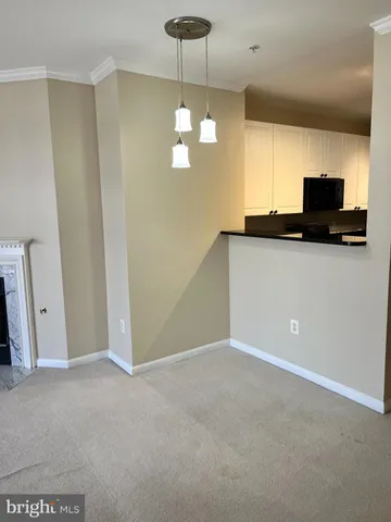 $2,350 | 2700 Bellforest Court, Unit 310, Vienna, VA 22180