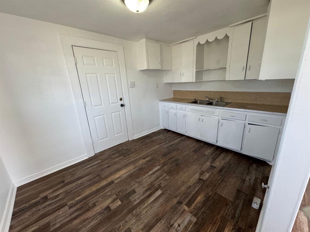 2918 Duke Street Lubbock, TX 79415 - Photo 5 of 6