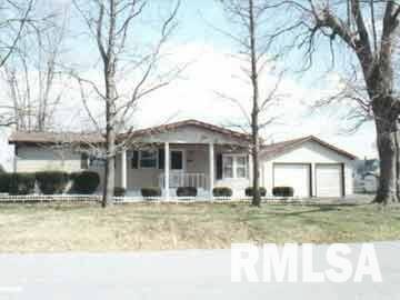 204 North Elm Street Ina, IL 62846 - Photo 1 of 1