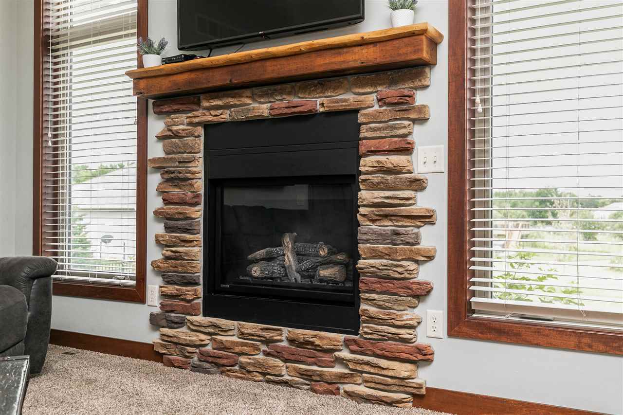 1105 Wood Lily Road Solon, IA 52333 - Photo 7 of 46 Gallery Image 7