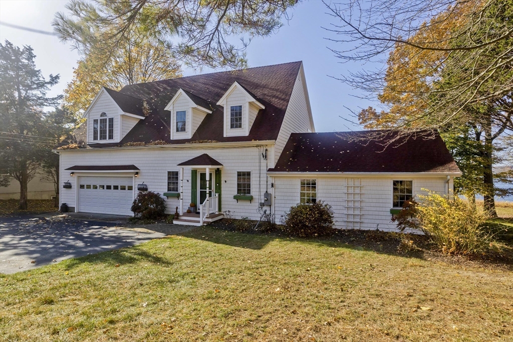 62 Riverside Drive Berkley, MA 02779 - Photo 2 of 42