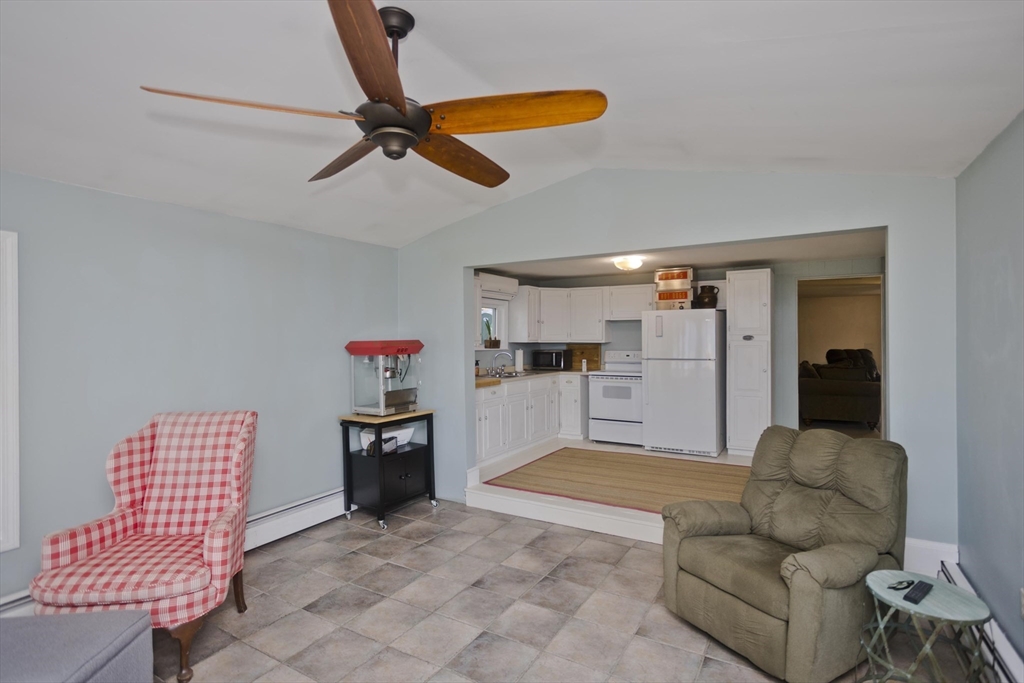 62 Riverside Drive Berkley, MA 02779 - Photo 24 of 42