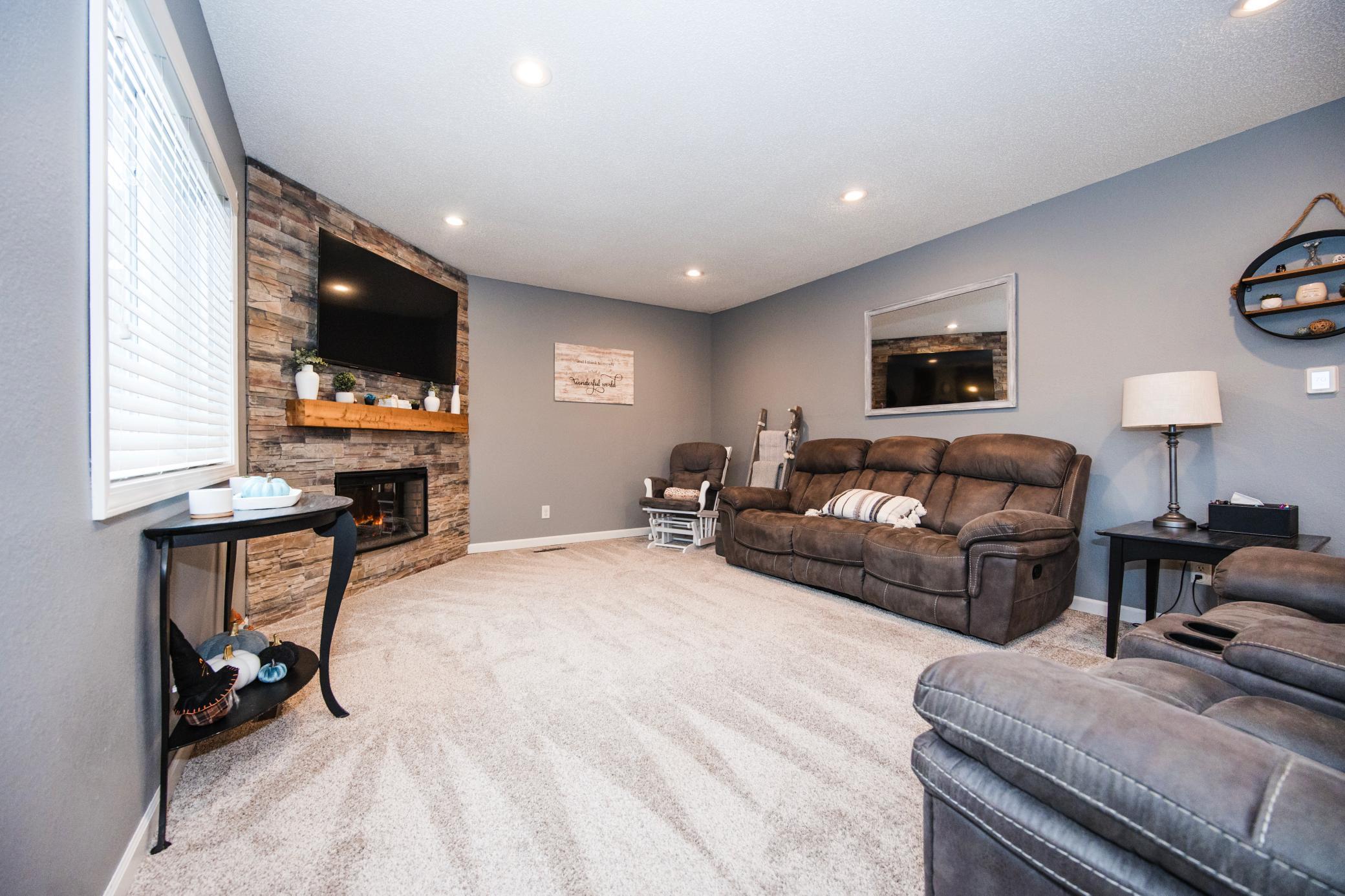 420 Broadway Avenue Detroit Lakes, MN 56501 - Photo 2 of 68