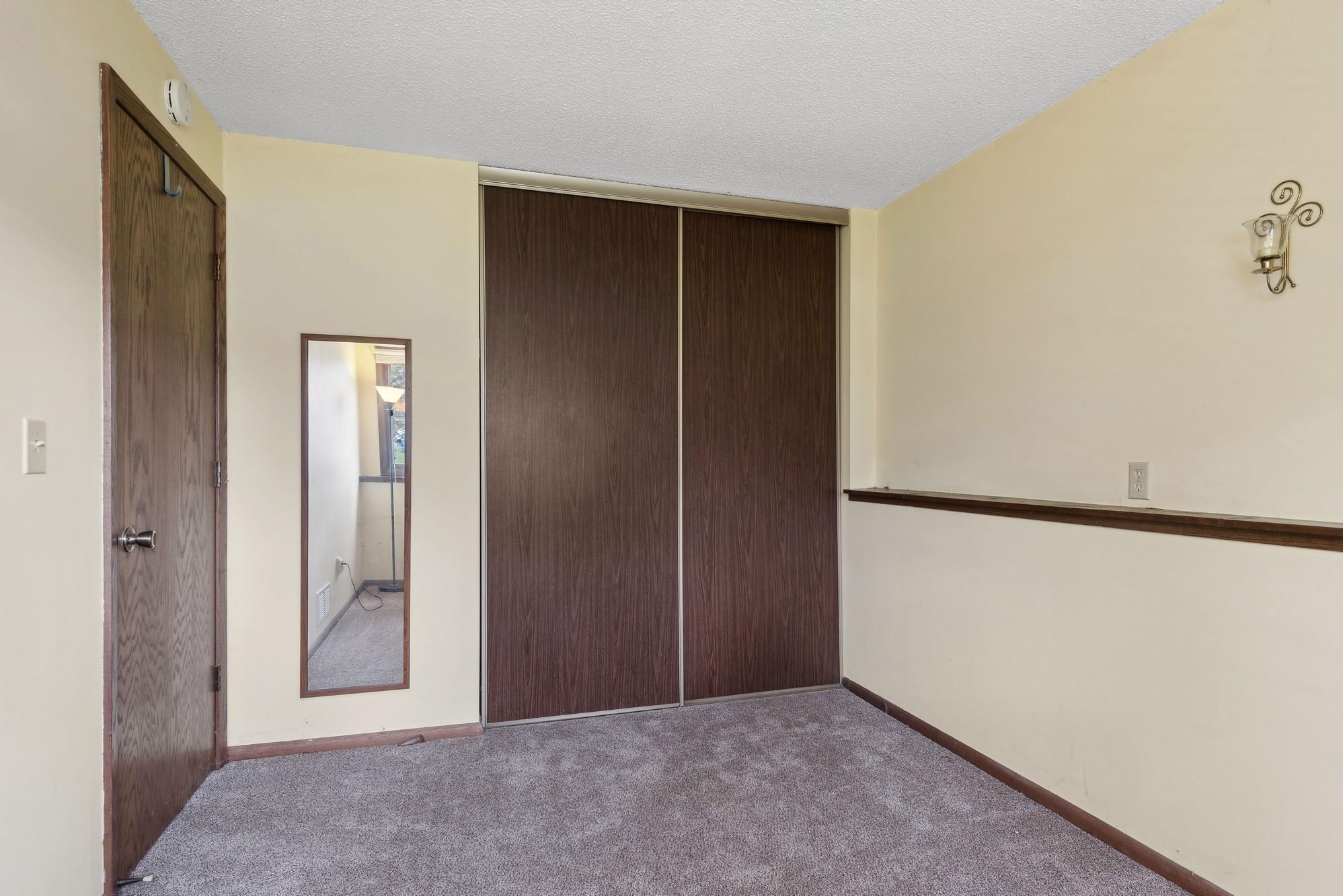 8693 Darnel Road Eden Prairie, MN 55344 - Photo 14 of 21 Gallery Image 14