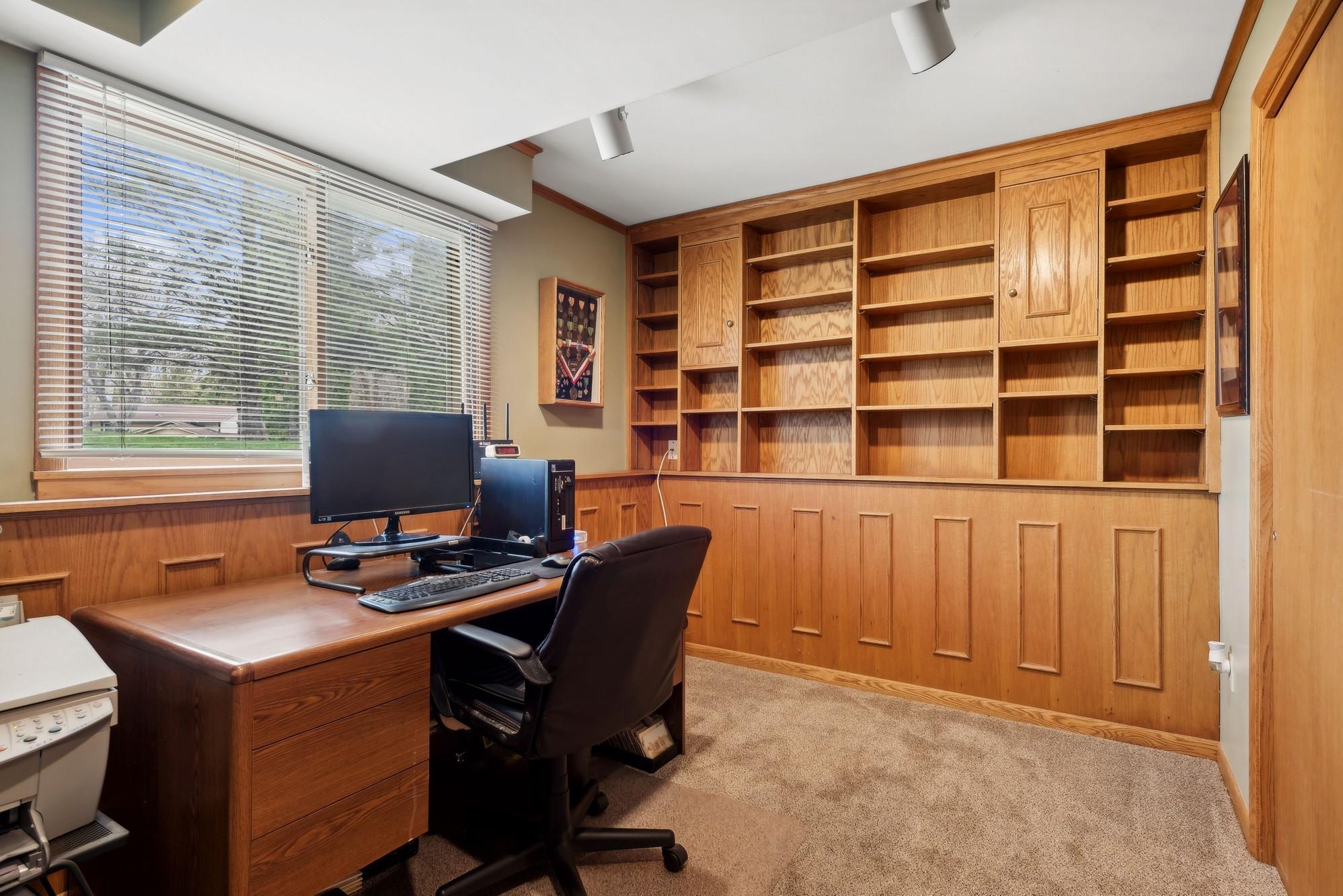 8693 Darnel Road Eden Prairie, MN 55344 - Photo 15 of 21 Gallery Image 15