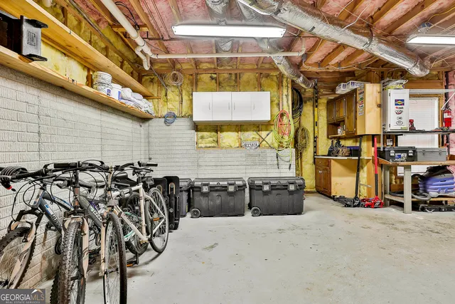 a view of a backyard with a small cabin