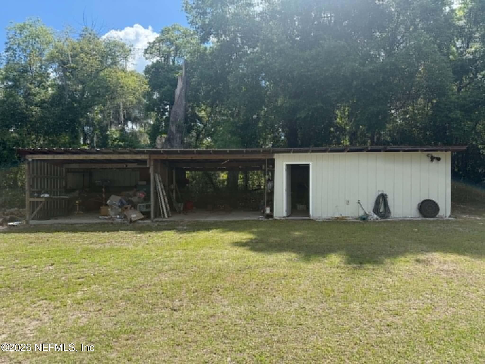 126 East End Road San Mateo, FL 32187 - Photo 27 of 31 3f69cd5c-6ddf-4cbc-a8b7-2eaaa1266fd5