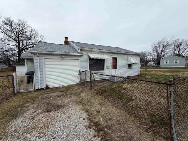 $1,000 | 1671 Enlow Avenue, Evansville, IN 47711