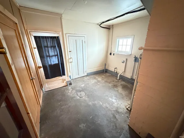 $1,000 | 1671 Enlow Avenue, Evansville, IN 47711