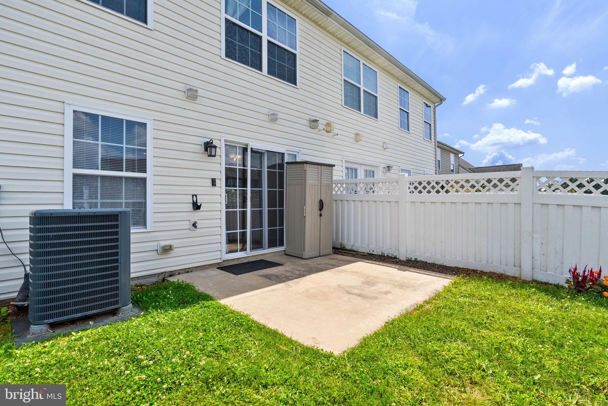 92 Fuzzy Tail Drive Ranson, WV 25438 - Photo 29 of 37 Gallery Image 29