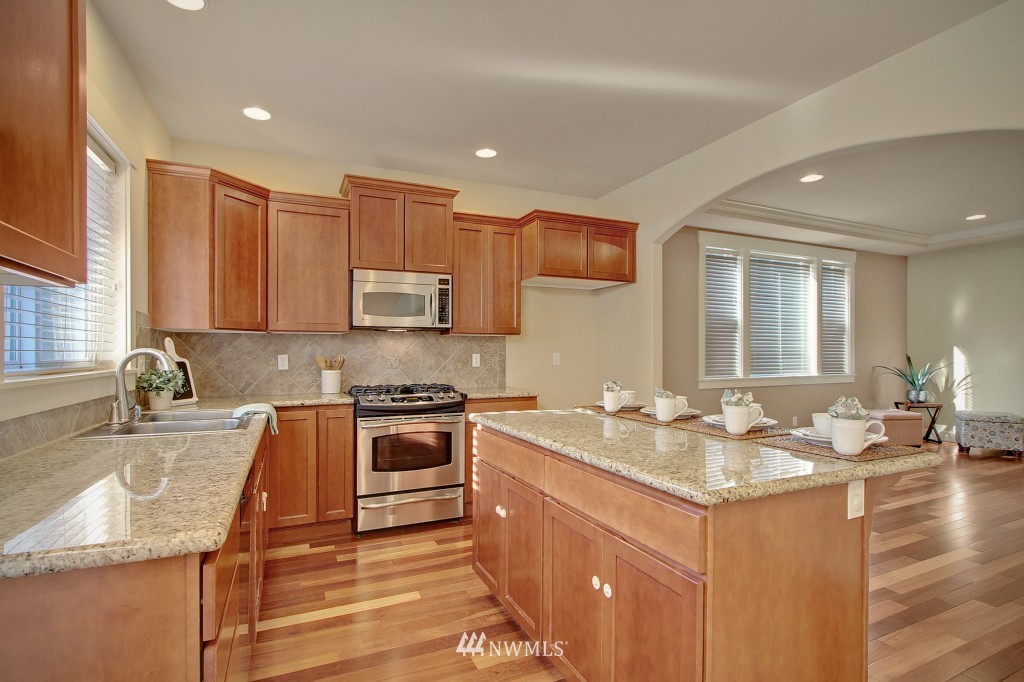 22704 44th Drive Southeast Bothell, WA 98021 - Photo 3 of 14