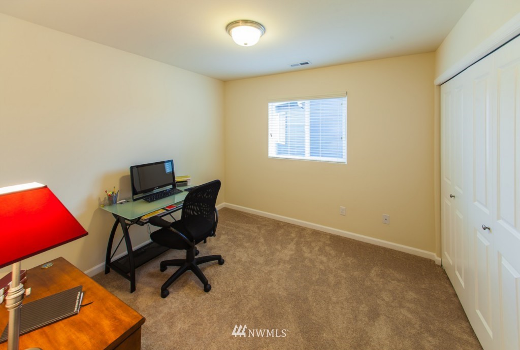 3310 176th Place Southeast Bothell, WA 98012 - Photo 11 of 18 Gallery Image 11