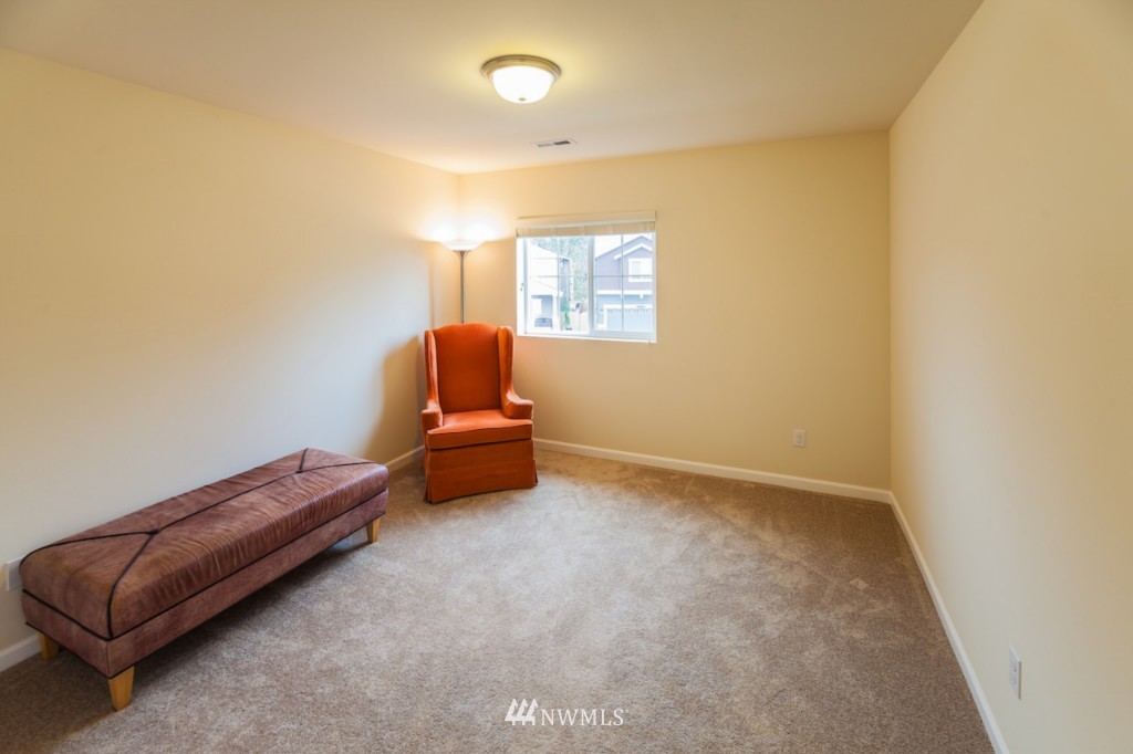 3310 176th Place Southeast Bothell, WA 98012 - Photo 12 of 18 Gallery Image 12