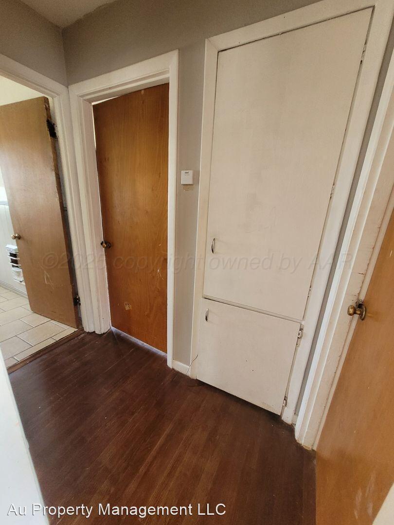 604 Northwest 6th Street Tulia, TX 79088 - Photo 8 of 9 8_1