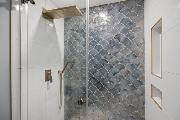 3703 Cape Pointe Circle Jupiter, FL 33477 - Photo 33 of 55 Guest Bath