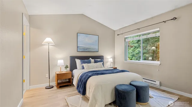 $650,000 | 18010 Northeast 94th Court, Unit 2, Redmond, WA 98052