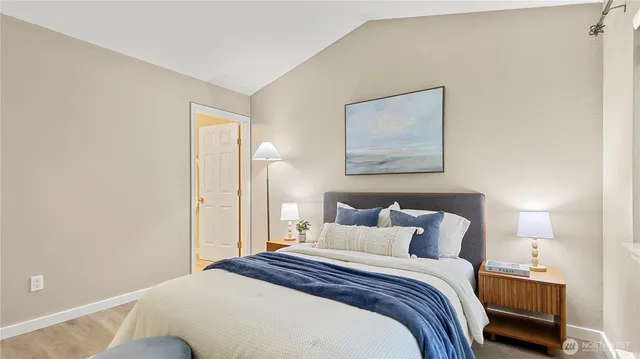 $650,000 | 18010 Northeast 94th Court, Unit 2, Redmond, WA 98052