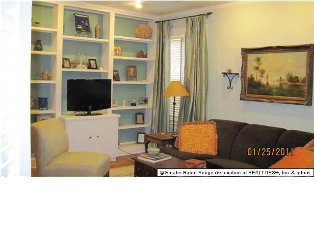 2137 Olive Street Baton Rouge, LA 70806 - Photo 3 of 10 Gallery Image 3