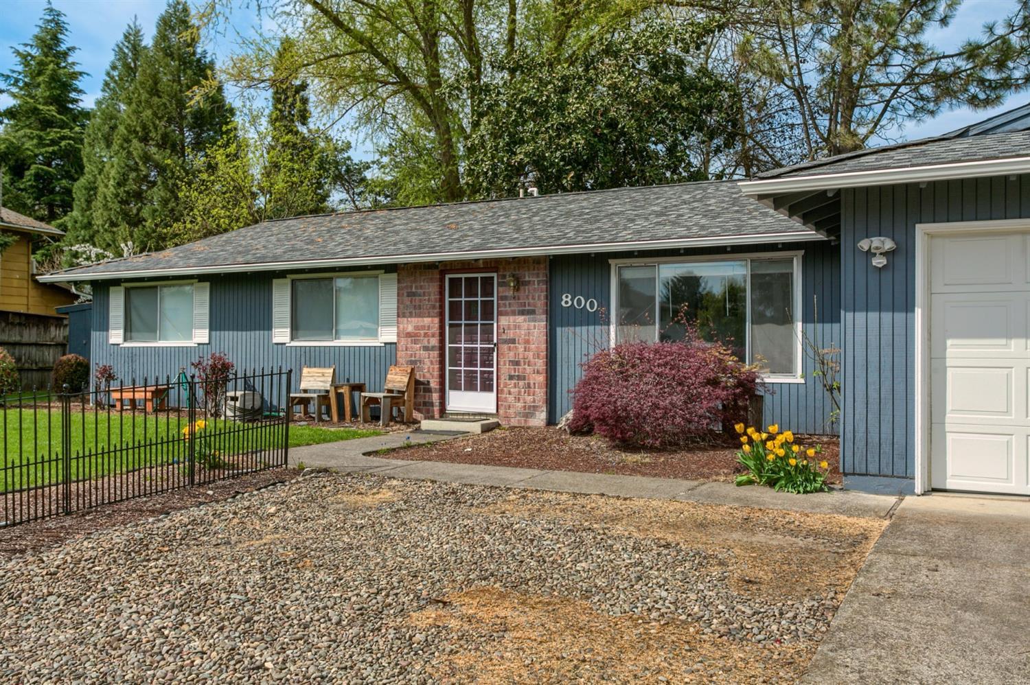 800 Freeman Road Central Point, OR 97502 - Photo 3 of 35 Additional Photo
