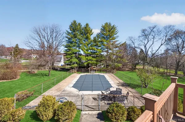 $499,999 | 15 Rena Marie Circle, Washingtonville, NY 10992