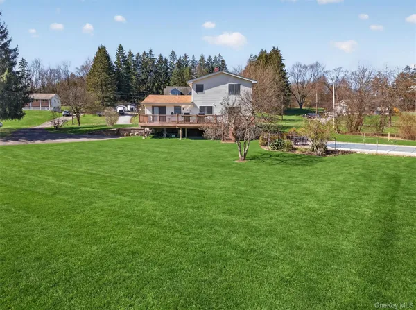 $499,999 | 15 Rena Marie Circle, Washingtonville, NY 10992