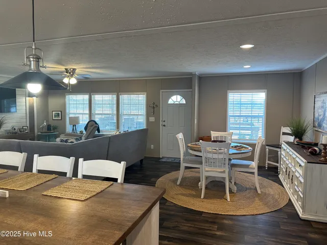 $449,900 | 360 Bond Creek Road, Aurora, NC 27806