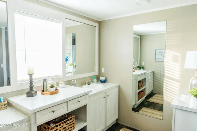 $449,900 | 360 Bond Creek Road, Aurora, NC 27806