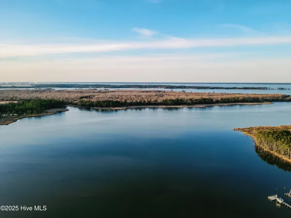 $449,900 | 360 Bond Creek Road, Aurora, NC 27806