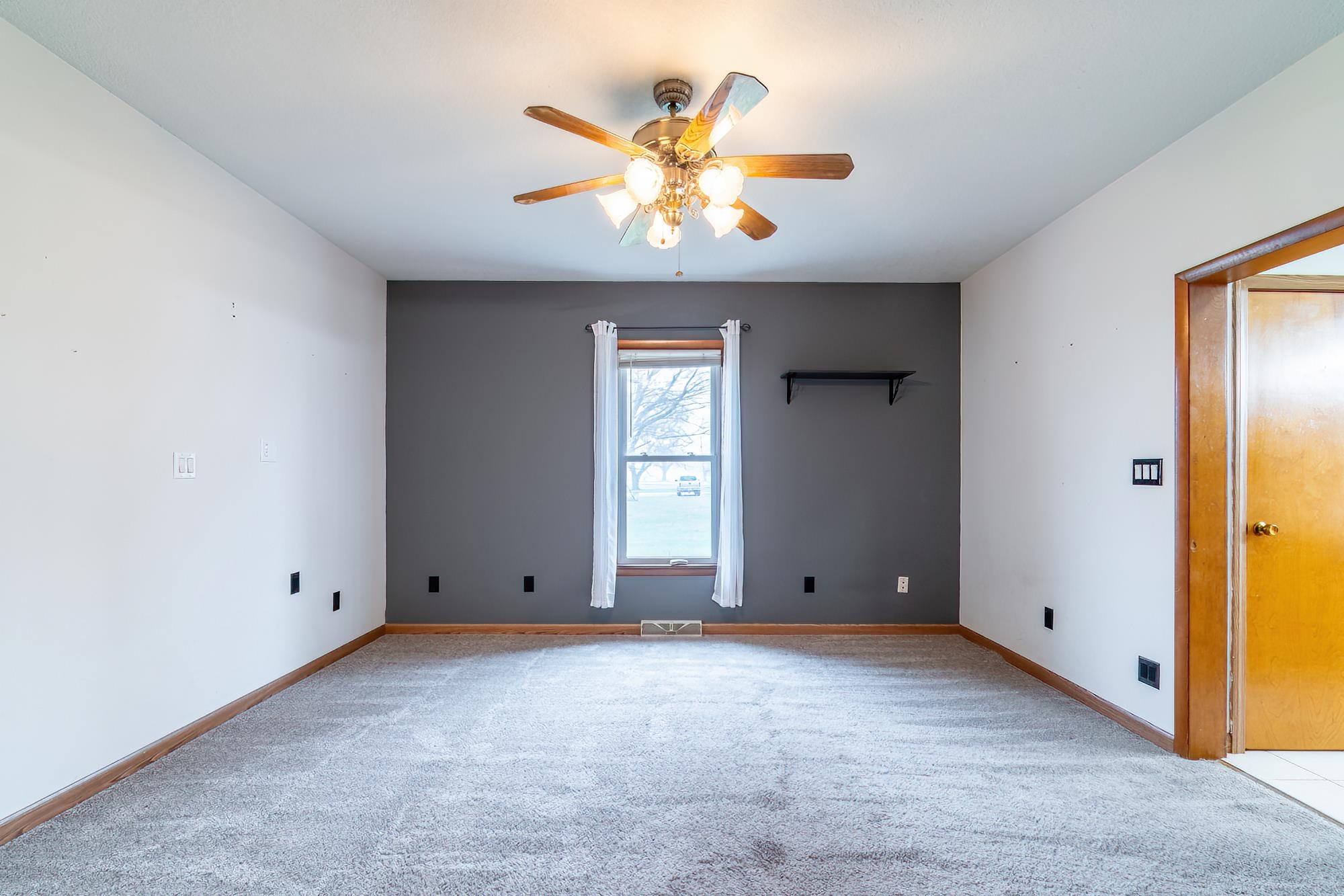 4503 West Yoder Road Yoder, IN 46798 - Photo 15 of 35