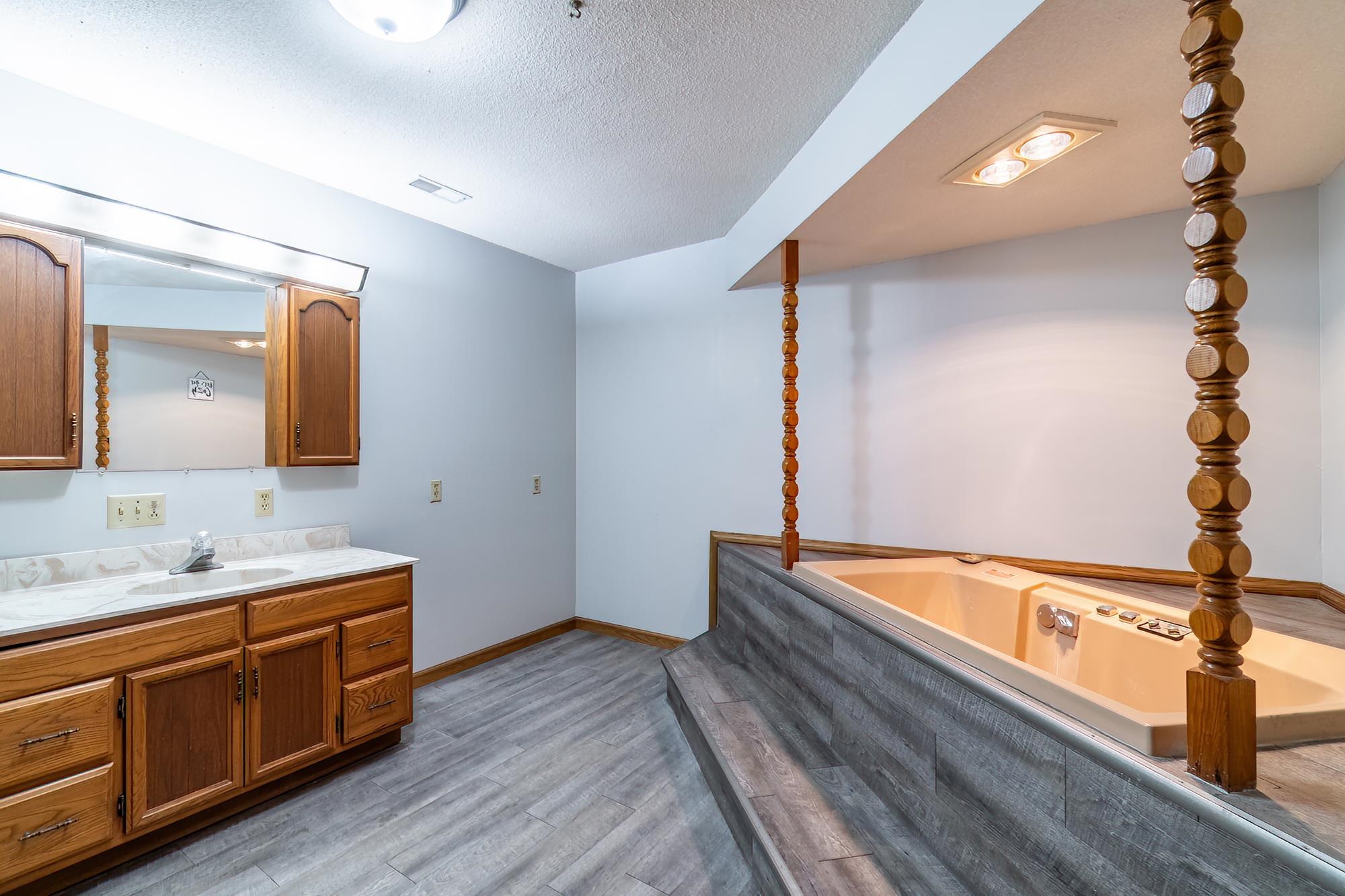 4503 West Yoder Road Yoder, IN 46798 - Photo 19 of 35